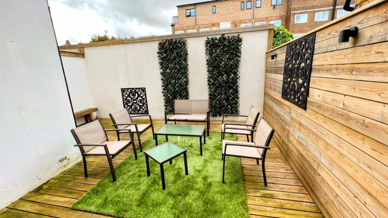 Surbiton Luxury Garden House 19 Villa Exterior photo
